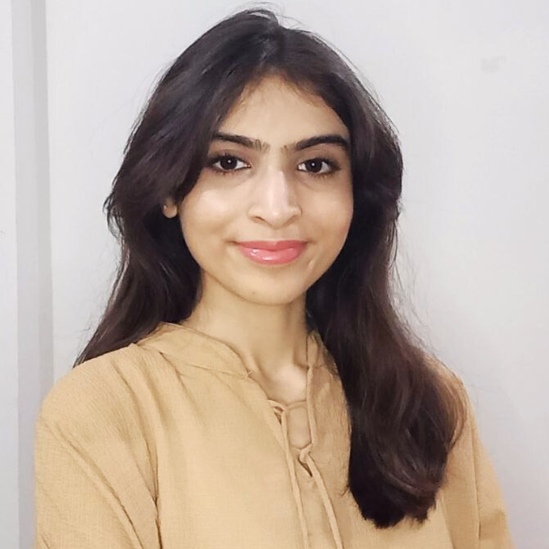 Zoha - Pilates Instructor (Pakistan)